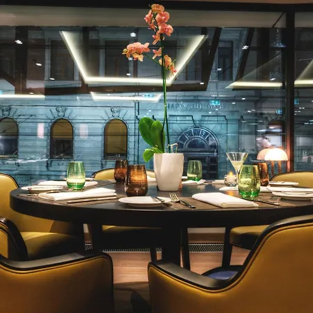 Courtyard By Marriott Center Belgrad