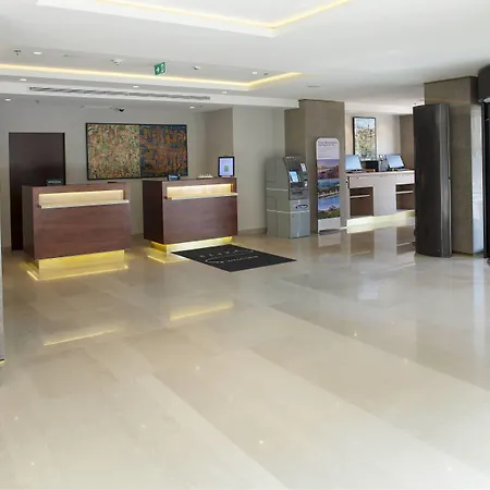 Courtyard By Marriott Center Belgrade