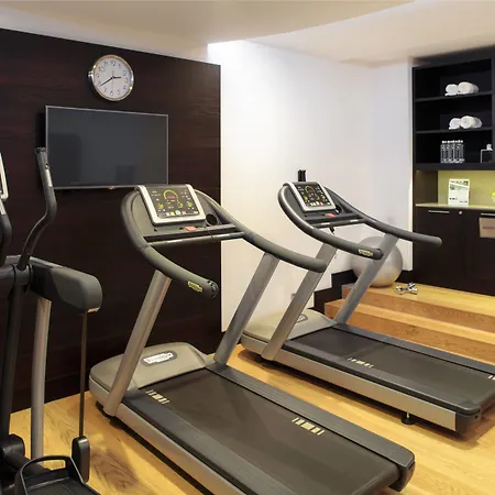 Courtyard By Marriott Center Hotell Belgrad