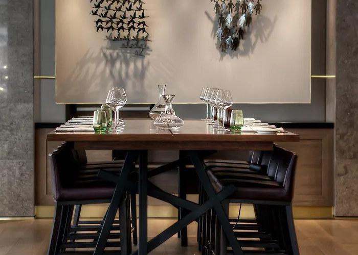 Courtyard By Marriott Center 4*