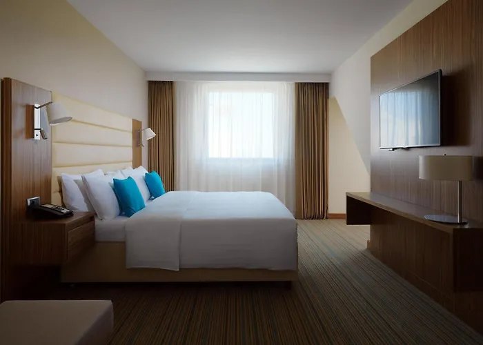 Courtyard By Marriott Center 4*